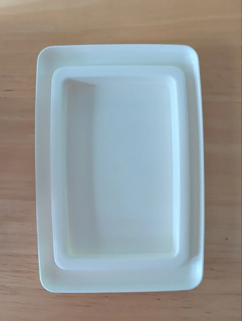 Tupperware nwt double